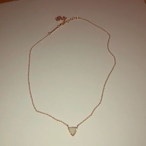 Kendra Scott necklace